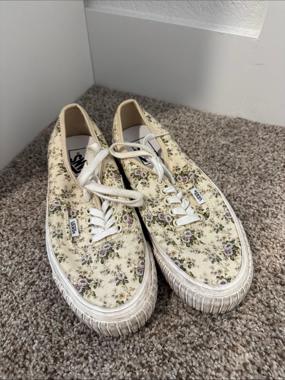 Vans Cream Floral Canvas Low-Top Sneakers with Purple & Green Accents